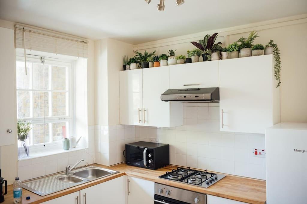 Charming 2 Bedroom Flat In The Heart Of Kings Cross, London Exteriör bild